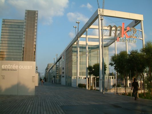 Cinéma avec logo MK2