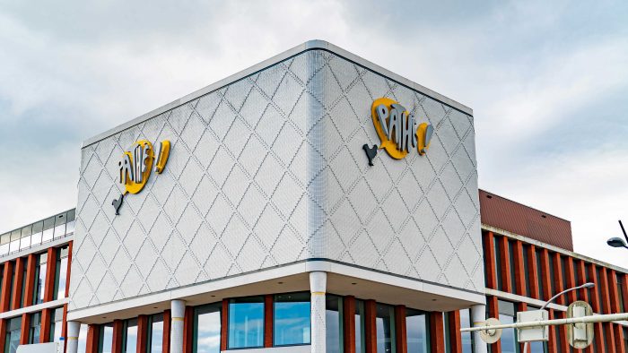 Cinema avec logo Pathé