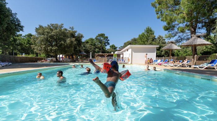 PISCINECamping-Monplaisir